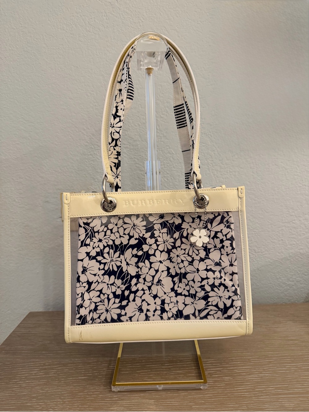 Authentic Burberry Two-in-One Cream Patent Leather w/ Navy Floral Tote Bag